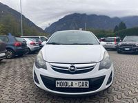 Usata Opel Corsa 65 CV (47 kW) 2014 Bianco Berlina