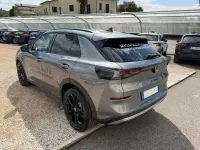 Nuova VW T-Roc Style 116 CV (85 kW) 2026 Grigio scuro SUV