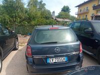 Usata Opel Astra 120 CV (88 kW) 2010 Blu Station wagon