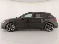 Usata Audi RS3 Sportback Comfort 400 CV (294 kW) 2020 Nero mythos metallizzato Utilitaria