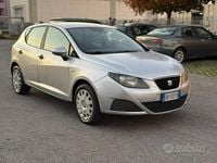 Usata Seat Ibiza 70 CV (51 kW) 2010 Grigio Berlina