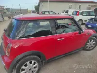 Usata Mini ONE 75 CV (55 kW) 2004 Rosso Utilitaria