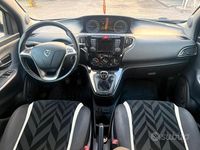 Usata Lancia Ypsilon 69 CV (50 kW) 2017 Bianco Utilitaria