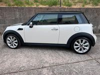 Usata Mini Cooper D 112 CV (82 kW) 2012 Bianco Utilitaria