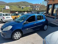Usata Renault Clio II Dynamique 75 CV (55 kW) 2007 Blu Berlina