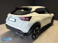 Usata Nissan Juke N-Connecta 114 CV (83 kW) 2023 Bianco pastello SUV