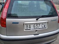 Begagnad Fiat Punto 86 HK (63 kW) 1998 Grå Sedan