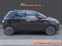 Usata Lancia Ypsilon Gold 69 CV (50 kW) 2024 Nero Utilitaria
