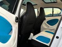 Usata Smart ForFour 71 CV (52 kW) 2015 Bianco Utilitaria