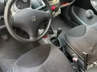 Usata Peugeot 107 68 CV (50 kW) 2009 Nero Utilitaria