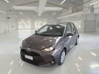 Usata Toyota Yaris Hybrid Business Edition 92 CV (67 kW) 2021 Grigio Berlina