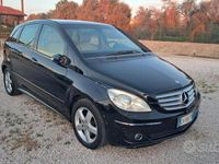 usata Mercedes B180 B 180CDI Chrome