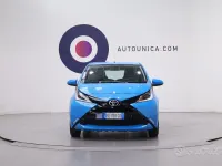 Usata Toyota Aygo Cool 69 CV (50 kW) 2016 Blu Utilitaria