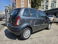 Usata Lancia Musa 95 CV (69 kW) 2012 Grigio Monovolume