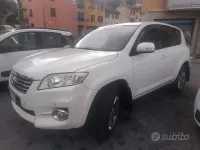 Usata Toyota RAV4 150 CV (110 kW) 2010 Bianco SUV