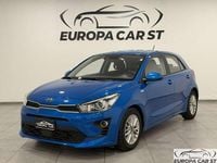 Usata Kia Rio Style 99 CV (72 kW) 2021 Blu/azzurro Utilitaria