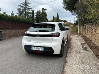 Usata Peugeot e-208 56 kW (77 CV) 2022 Bianco Utilitaria