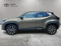 Käytetty Toyota Yaris Cross Trend 92 HP (67 kW) 2022 Kulta Katumaasturi