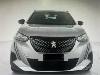 Usata Peugeot 2008 Allure 131 CV (96 kW) 2024 Grigio SUV