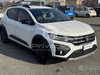 Usata Dacia Sandero Essentiel 101 CV (74 kW) 2022 Bianco Utilitaria