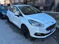 Second-hand Ford Fiesta Vignale 100 CP (73 kW) 2018 Alb Berlinǎ