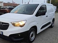 Gebraucht Opel Combo Edition 101 PS (74 kW) 2022 Weiß Van / Kleinbus