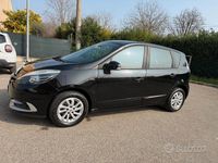 Usata Renault Scénic III 110 CV (80 kW) 2016 Nero Monovolume