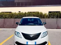 Usata Lancia Ypsilon 69 CV (50 kW) 2018 Grigio Utilitaria