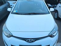 Usata Hyundai i20 Edition 86 CV (63 kW) 2014 Bianco Utilitaria