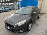 Usata Ford Focus 100 CV (73 kW) 2016 Grigio Station wagon