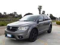 Usata Fiat Freemont Urban 170 CV (125 kW) 2011 Grigio SUV