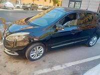 Usata Renault Scénic III 110 CV (80 kW) 2012 Nero Monovolume