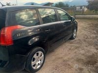Usado Peugeot 5008 163 HP (119 kW) 2011 Preto Monovolume
