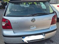 Usata VW Polo Comfortline 75 CV (55 kW) 2002 Grigio Berlina