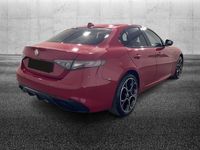 Usata Alfa Romeo Giulia Competizione 280 CV (205 kW) 2023 Rosso pastello Berlina