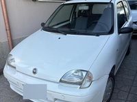 Usata Fiat 600 2004 Bianco Berlina