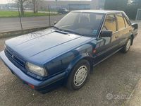 Usata Nissan Bluebird 140 CV (102 kW) 1989 Blu Berlina