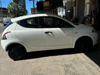 Usata Lancia Ypsilon 69 CV (50 kW) 2021 Bianco Utilitaria