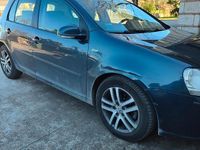 Usata VW Golf V 105 CV (77 kW) 2005 Utilitaria