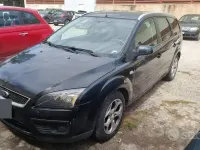 Usata Ford Focus 90 CV (66 kW) 2008 Nero Station wagon