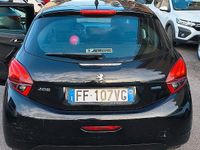Usata Peugeot 208 2016 Nero Utilitaria