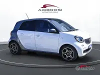 Usata Smart ForFour Prime 90 CV (66 kW) 2016 Bianco Utilitaria