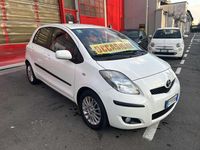 Usata Toyota Yaris 101 CV (74 kW) 2009 Berlina
