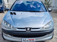 Usata Peugeot 206 68 CV (50 kW) 2003 Grigio Berlina