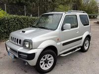 Usata Suzuki Jimny 86 CV (63 kW) 2010 Grigio SUV
