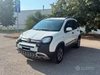 Usata Fiat Panda Cross Cross 86 CV (63 kW) 2019 Bianco Utilitaria