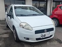 Usata Fiat Grande Punto S 75 CV (55 kW) 2011 Bianco Utilitaria