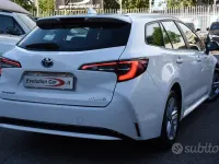 Usata Toyota Corolla Active 98 CV (72 kW) 2022 Bianco Station wagon