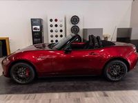 Nuova Mazda MX5 Homura-Line 132 CV (97 kW) 2025 Rosso metallizzato Cabrio