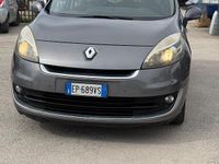Usata Renault Scénic III XMOD 110 CV (80 kW) 2013 Grigio Monovolume